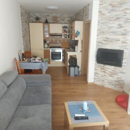 Byt, Vlasakova 2759, Mělník Exteriör bild